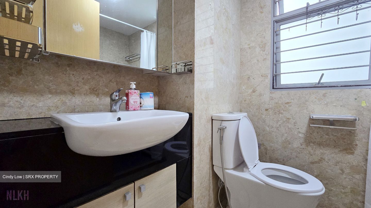 Lakeholmz (D22), Condominium #499888761